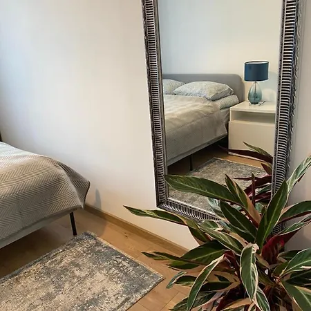 Apartament W Zielonej Okolicy Z Tarasem Kielce Exteriér fotografie