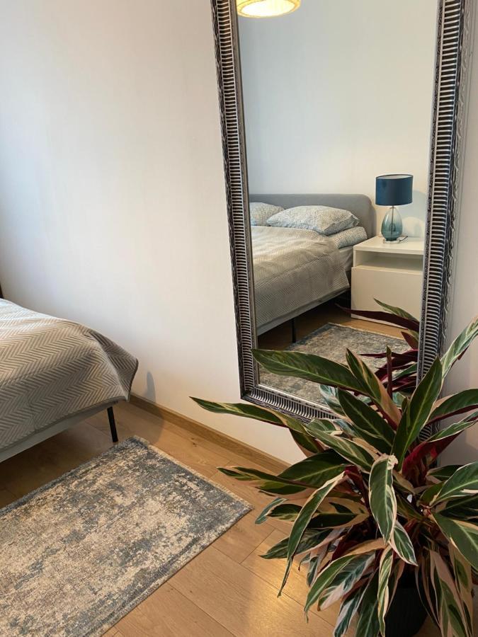Apartment W Zielonej Okolicy Z Tarasem