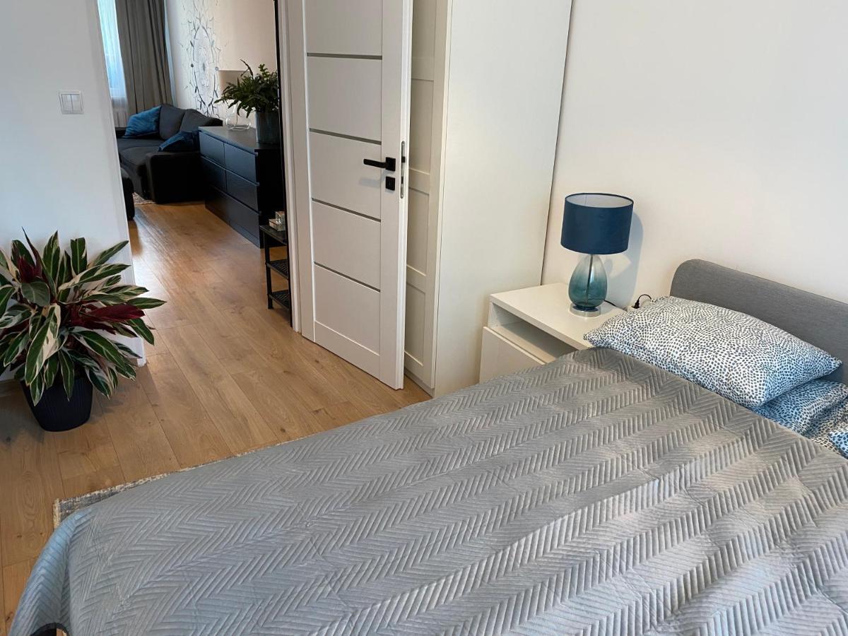 W Zielonej Okolicy Z Tarasem Apartment *